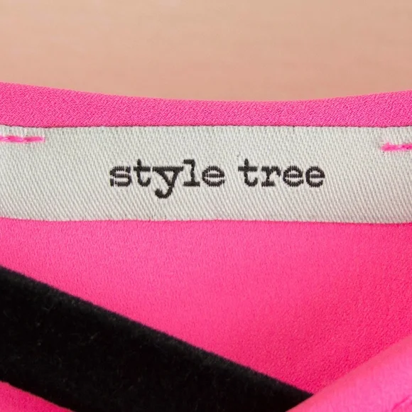 Style Tree Hot Pink Wrap Front Blouse M - Picture 5 of 5